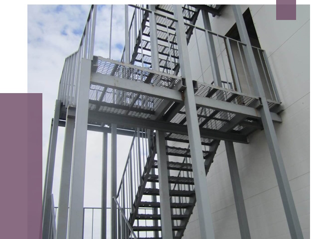 Монтаж пожарных лестниц в Энгельсе от 8101 руб.