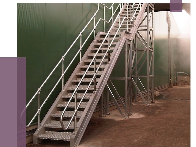 Демонтаж пожарных лестниц в Энгельсе от 7674 руб.