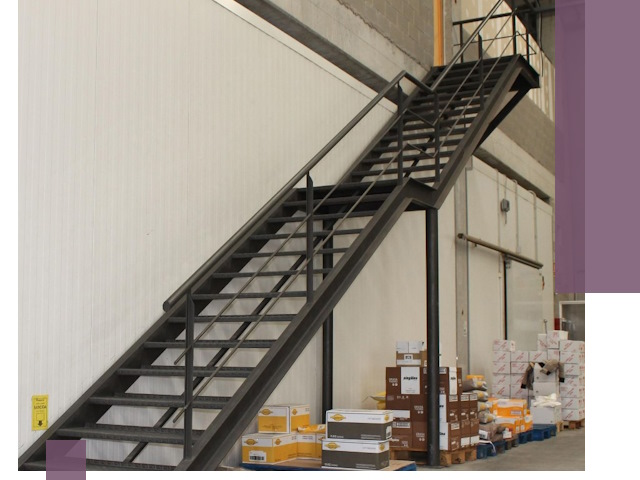 Лестницы для производства в Энгельсе — изготовление и монтаж