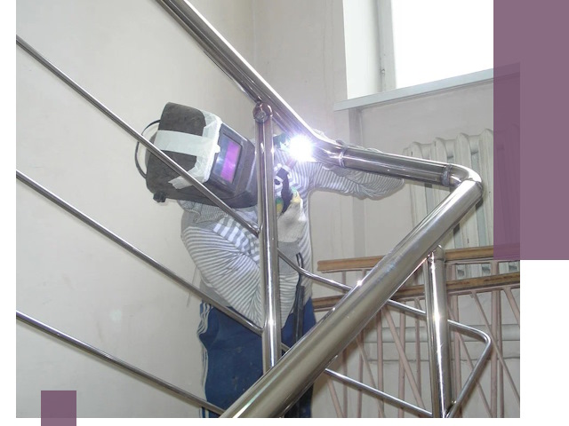 Монтаж перил и ограждений качественно в Энгельсе