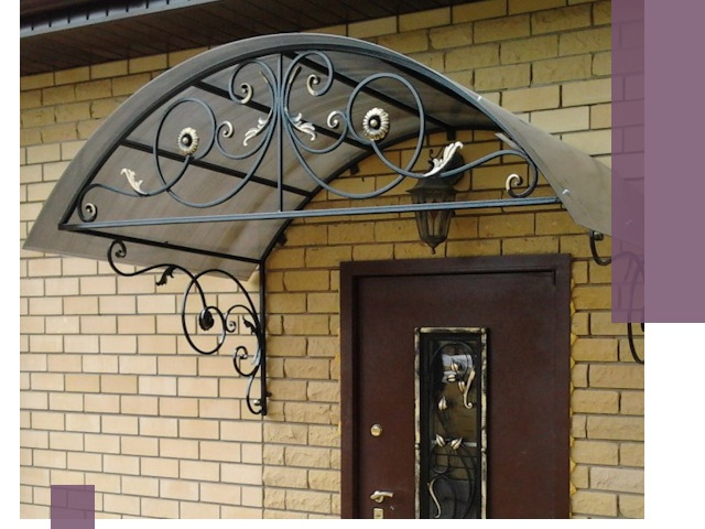 Изготовление козырьков из металла под ключ в Энгельсе