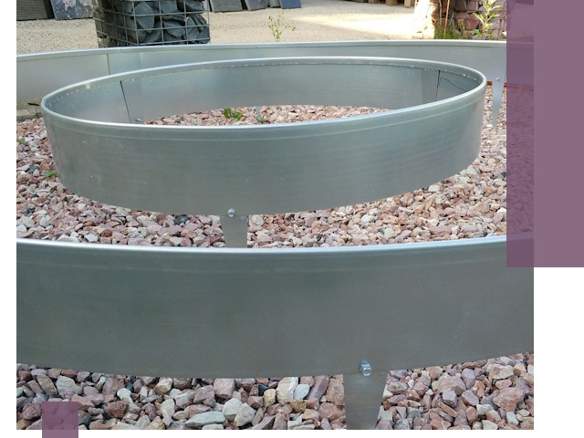 Нержавеющие бордюры под ключ в Энгельсе — изготовление и монтаж