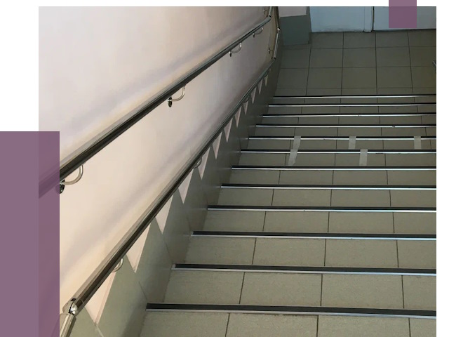 Демонтаж пристенных поручней в Энгельсе под ключ от 1972 руб. | ПРОЛЁТ-Энг